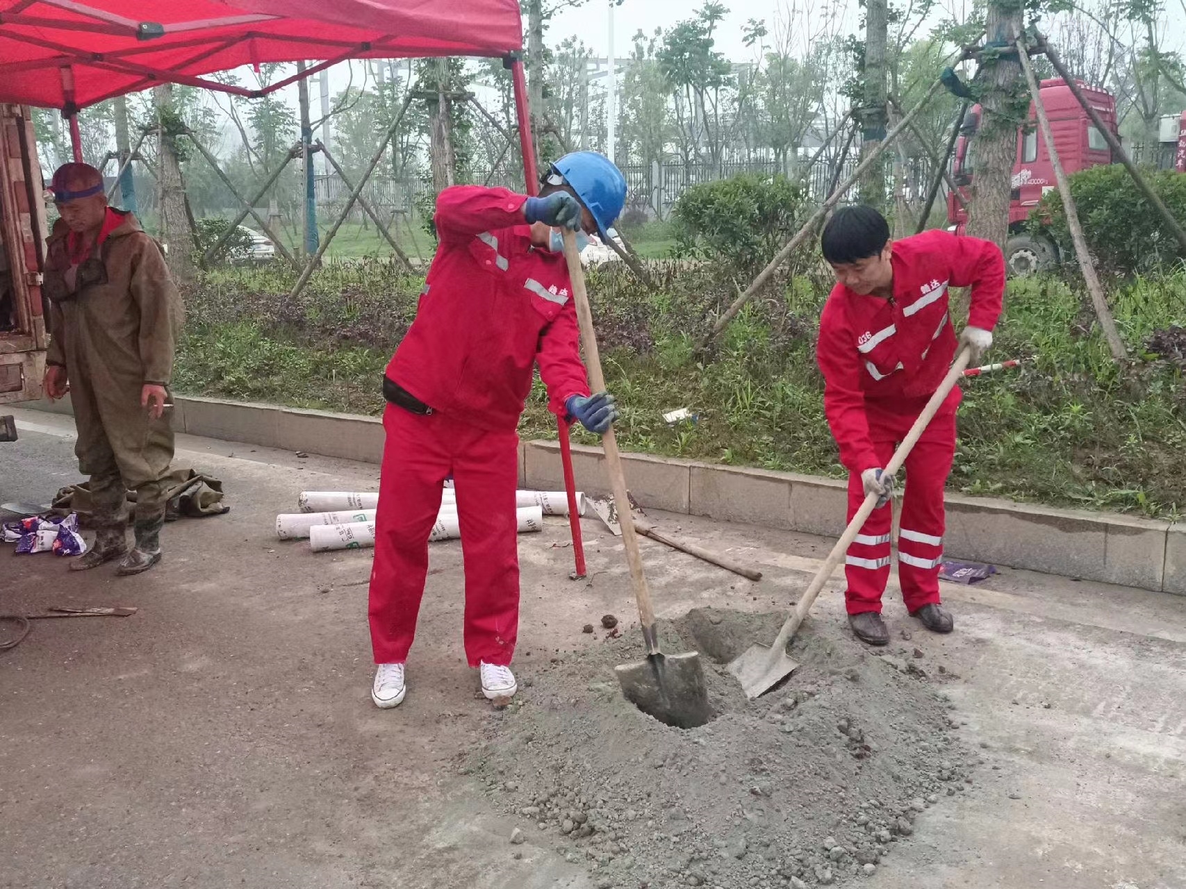东明管道疏通哪家好】及时进行市政管道清淤
